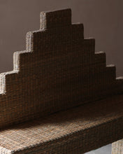 Load image into Gallery viewer, BANCA ICHÉN — Banca Tejida Artesanal con Respaldo Arquitectónico