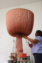 Load image into Gallery viewer, LÁMPARA COLGANTE - MAKECH